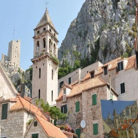 Sandy Beach Apartment Omiš Eksteriør bilde